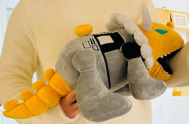 Load image into Gallery viewer, Transformers: Slug Plush
